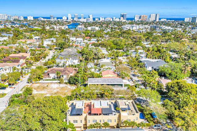 449 NE 16th Avenue, Fort Lauderdale, FL 33301