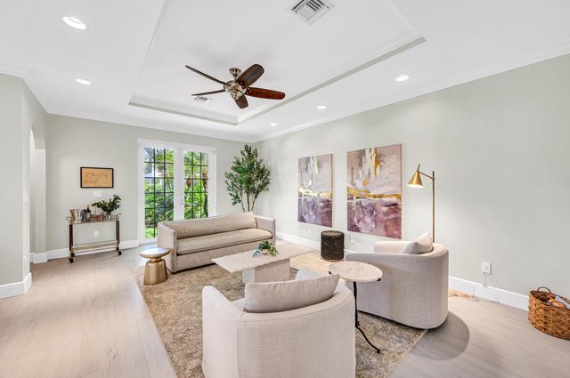 449 NE 16th Avenue, Fort Lauderdale, FL 33301