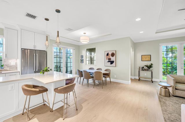 449 NE 16th Avenue, Fort Lauderdale, FL 33301