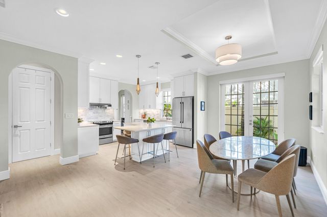 449 NE 16th Avenue, Fort Lauderdale, FL 33301