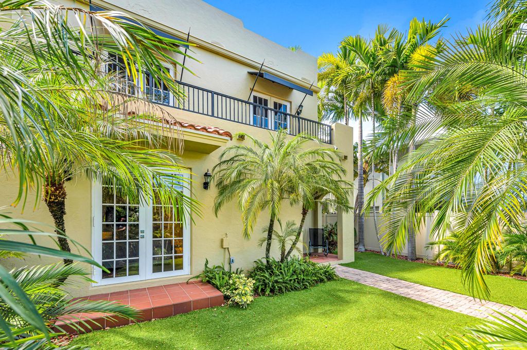 449 NE 16th Avenue, Fort Lauderdale, FL 33301