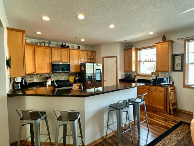 1953 Commonwealth Boulevard 3, Chanhassen, MN 55317