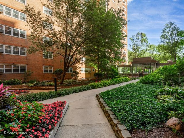 4970 N Marine Drive 227, Chicago, IL 60640