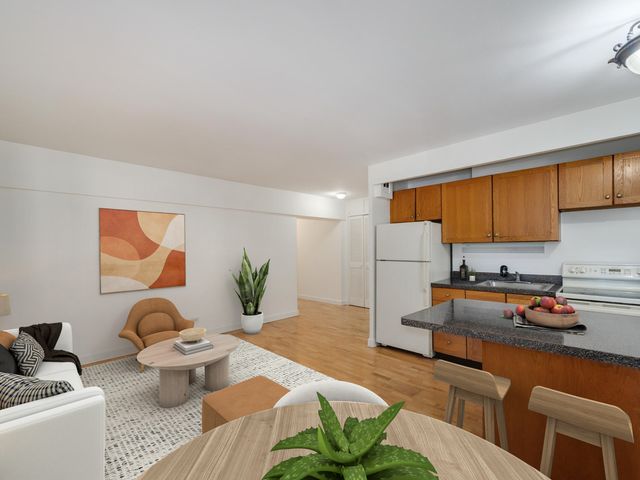 4970 N Marine Drive 227, Chicago, IL 60640