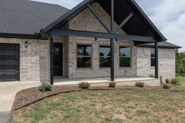 212 Oneal Lane, Elkins, AR 72727