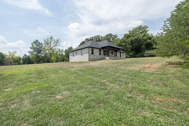 212 Oneal Lane, Elkins, AR 72727