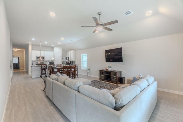 22035 Juniper Crossing Drive, New Caney, TX 77357