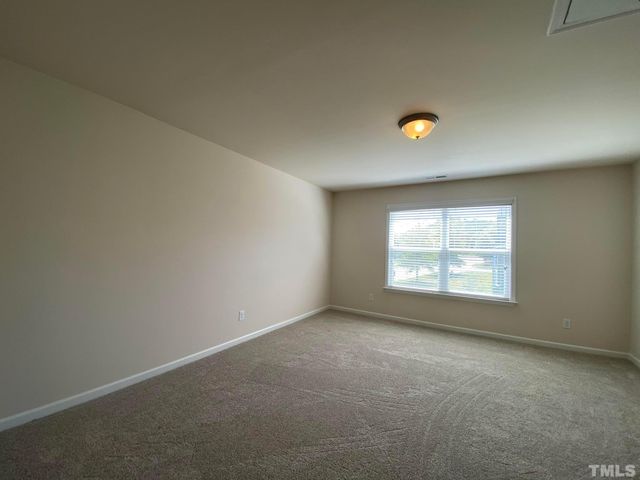 8016 Matinvesi Street, Raleigh, NC 27616