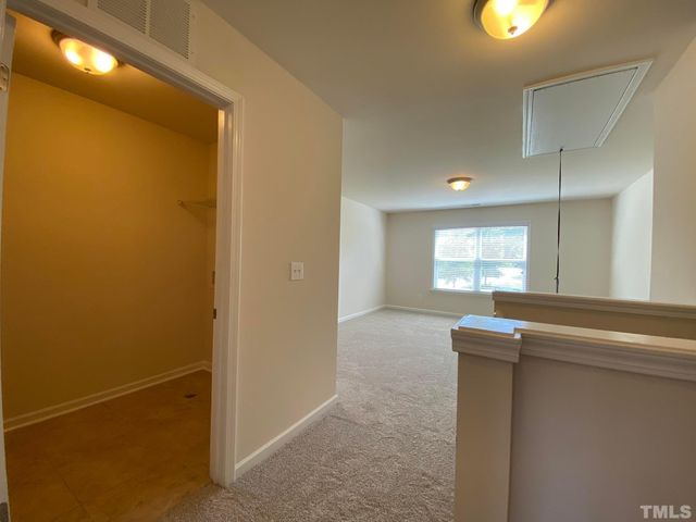 8016 Matinvesi Street, Raleigh, NC 27616