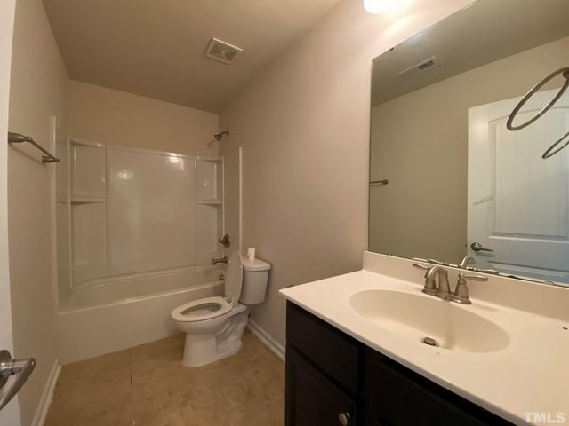 8016 Matinvesi Street, Raleigh, NC 27616