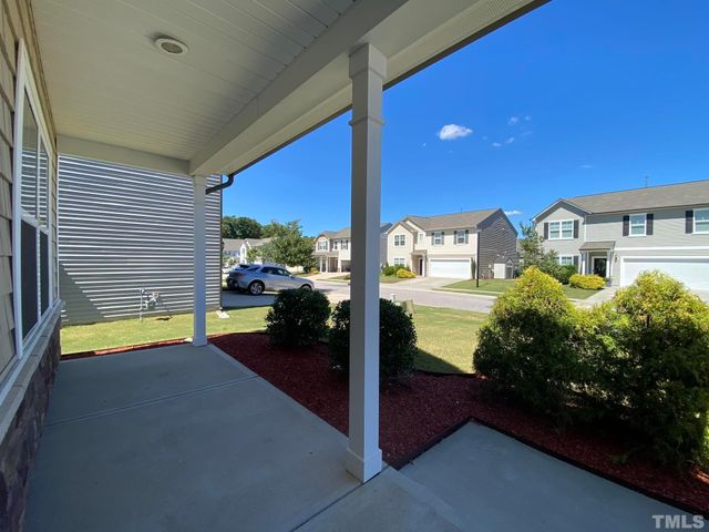 8016 Matinvesi Street, Raleigh, NC 27616