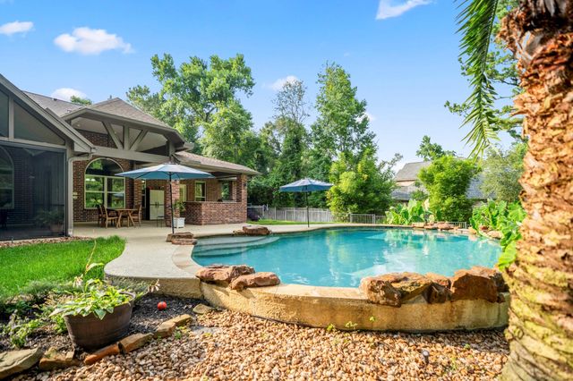 499 Royal Navigator Road, Montgomery, TX 77316