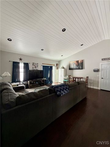 4150 Cole Street, Madison, NY 13402