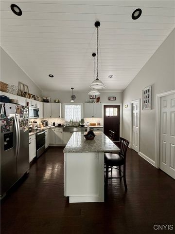 4150 Cole Street, Madison, NY 13402