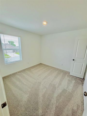 2126 Mosaic Valley Court, Angleton, TX 77515