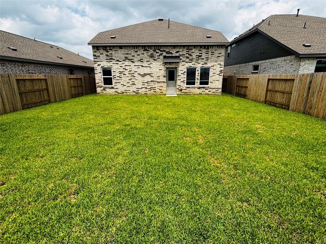 2126 Mosaic Valley Court, Angleton, TX 77515