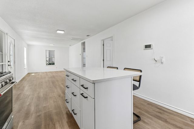 822 Mirike Drive, White Settlement, TX 76108