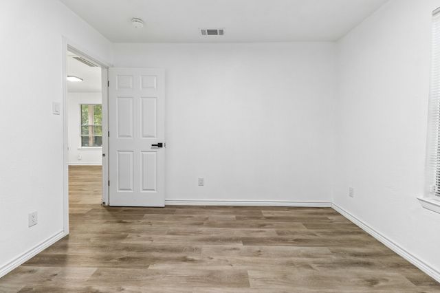 822 Mirike Drive, White Settlement, TX 76108