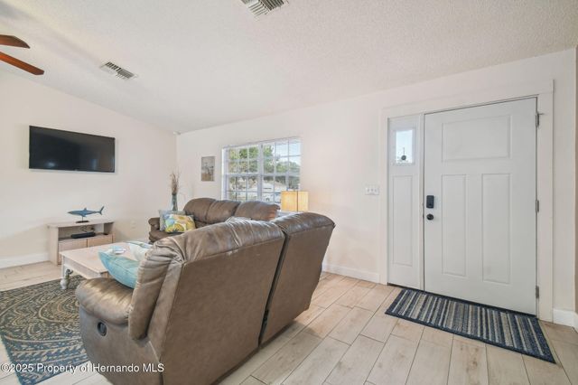 13382 Banyan Road, Spring Hill, FL 34609