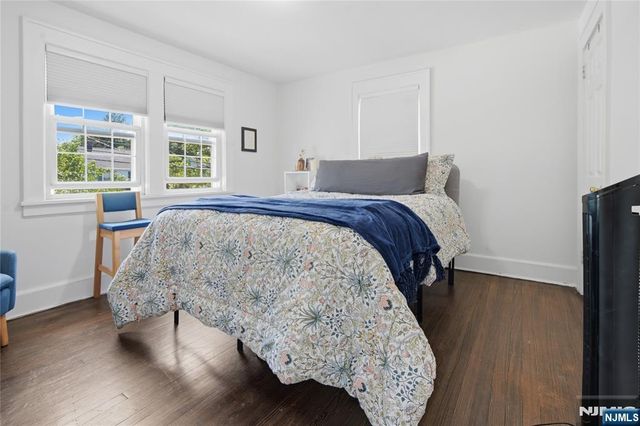 611 Maple Avenue, Teaneck, NJ 07666