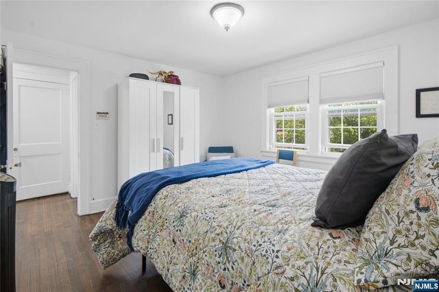 611 Maple Avenue, Teaneck, NJ 07666