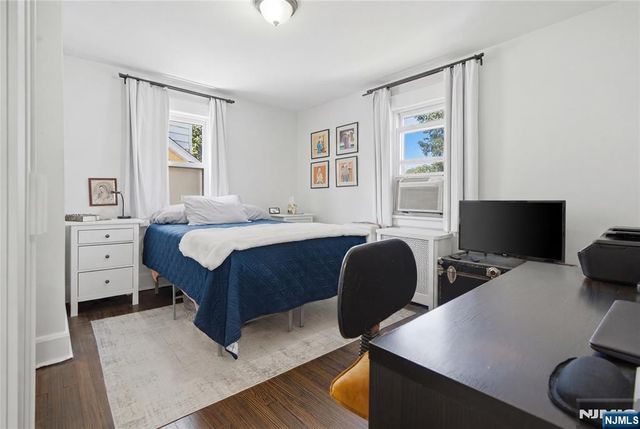 611 Maple Avenue, Teaneck, NJ 07666