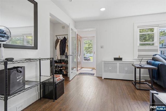 611 Maple Avenue, Teaneck, NJ 07666