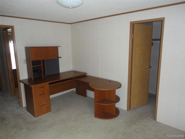 268 Highlands, Temperance, MI 48182