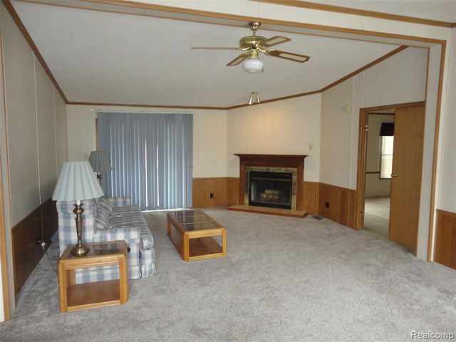 268 Highlands, Temperance, MI 48182