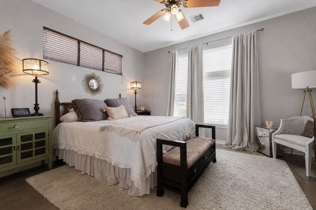 5409 Lindsay Lane, Houston, TX 77011
