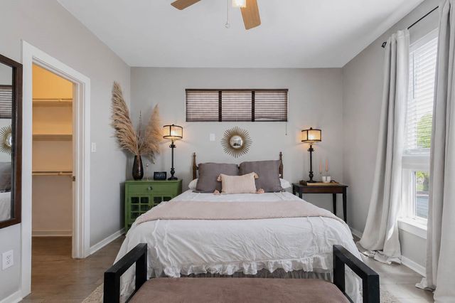 5409 Lindsay Lane, Houston, TX 77011