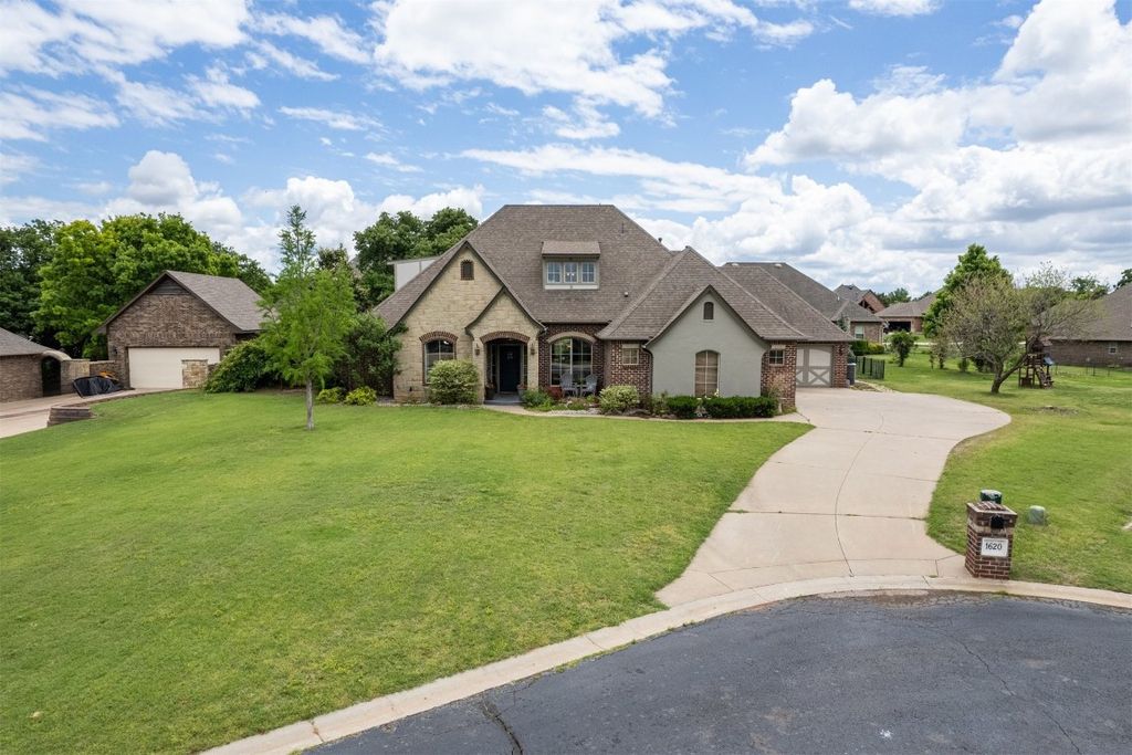 1620 Castellina Court, Edmond, OK 73034