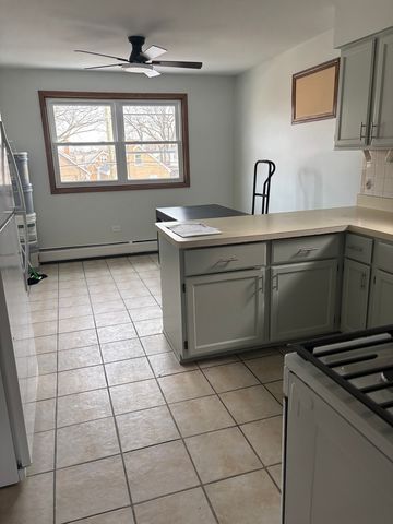 4801 S KOLIN Avenue 2, Chicago, IL 60632