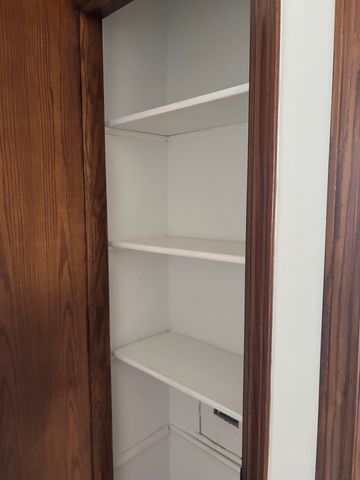 4801 S KOLIN Avenue 2, Chicago, IL 60632