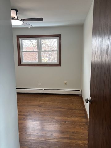 4801 S KOLIN Avenue 2, Chicago, IL 60632