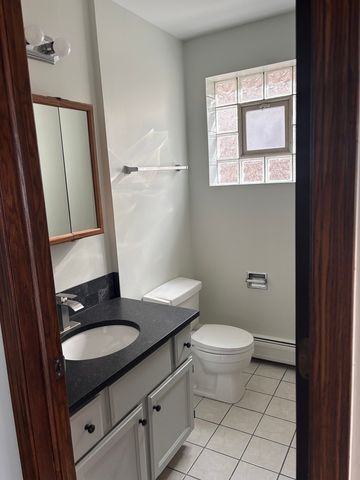 4801 S KOLIN Avenue 2, Chicago, IL 60632