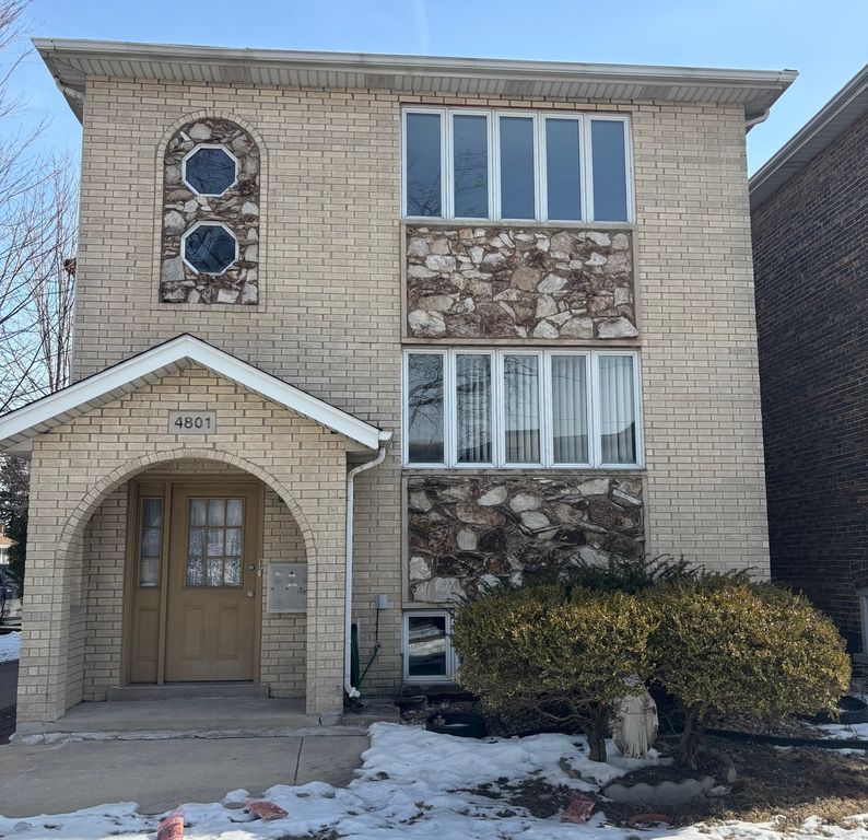 4801 S KOLIN Avenue 2, Chicago, IL 60632