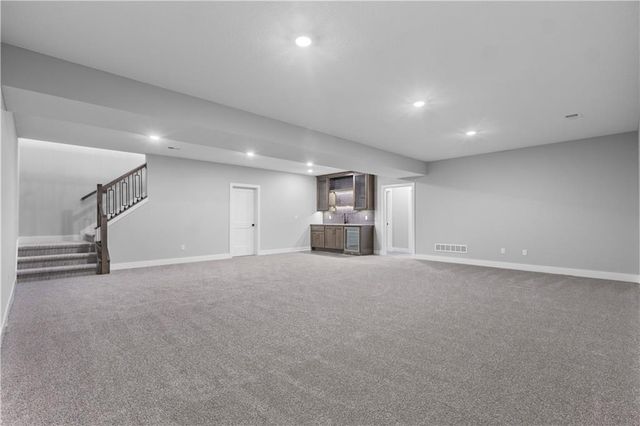 17162 S Laurelwood Street, Olathe, KS 66062