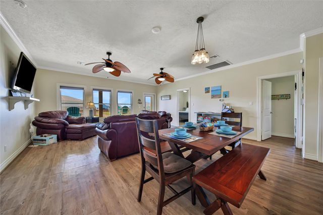 2019 Vista Drive, Crystal Beach, TX 77650