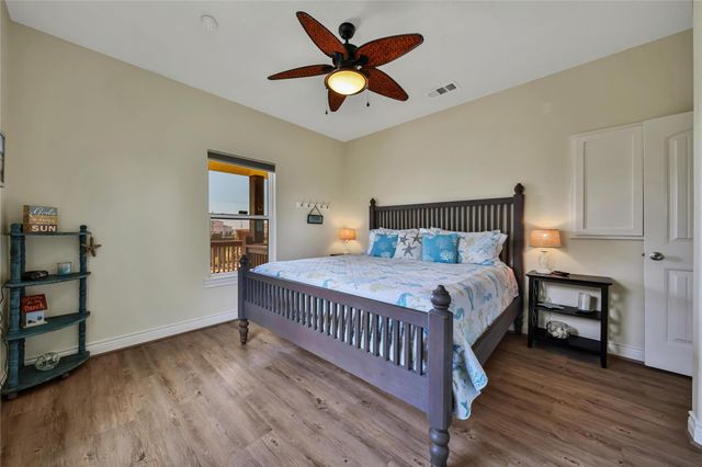 2019 Vista Drive, Crystal Beach, TX 77650