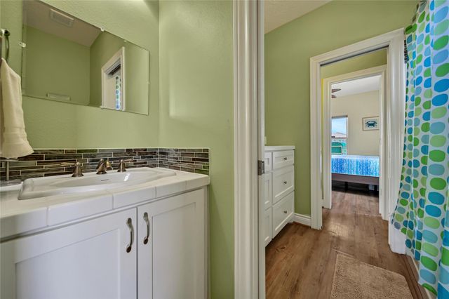 2019 Vista Drive, Crystal Beach, TX 77650