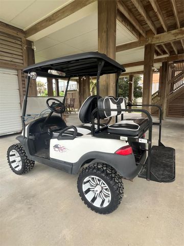 2019 Vista Drive, Crystal Beach, TX 77650