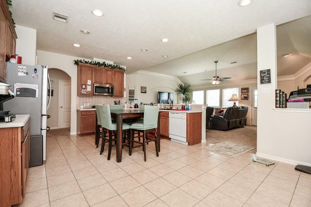 6519 Trenton Lake Lane, Houston, TX 77041