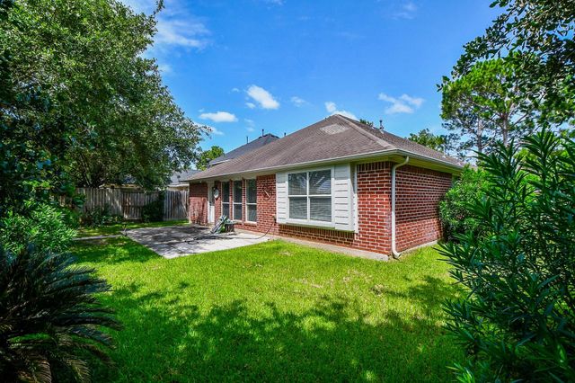 6519 Trenton Lake Lane, Houston, TX 77041