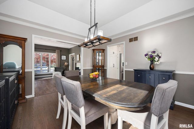 26 LINDEN Court, Morton, IL 61550