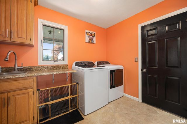 26 LINDEN Court, Morton, IL 61550