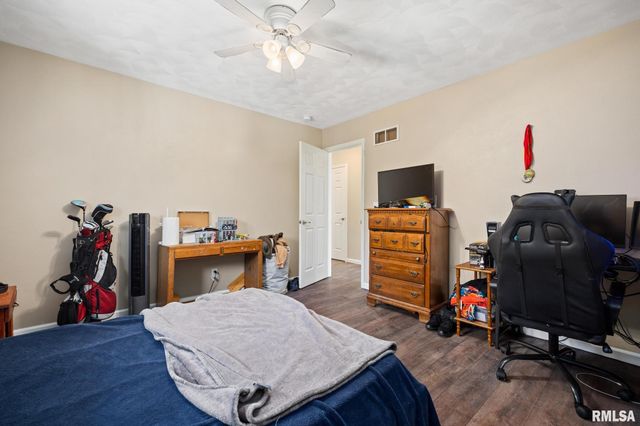 26 LINDEN Court, Morton, IL 61550