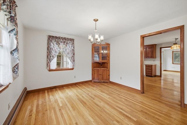 106 Edge Hill Rd, Milton, MA 02186
