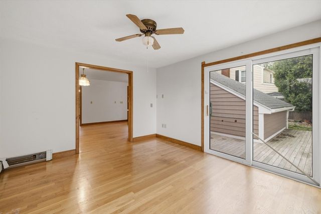 106 Edge Hill Rd, Milton, MA 02186