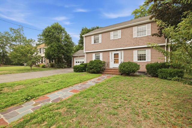106 Edge Hill Rd, Milton, MA 02186